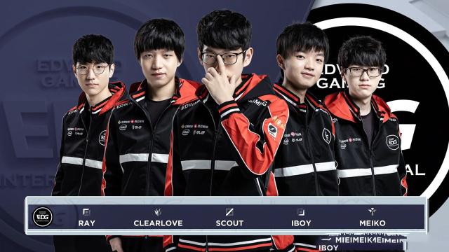 在关键时刻 在关键时刻