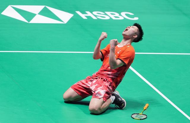 场上气氛几 场上气氛几