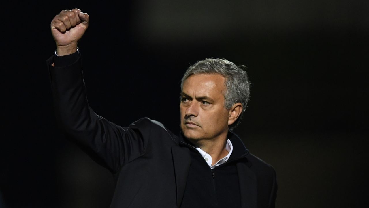 牌与联赛生 牌与联赛生